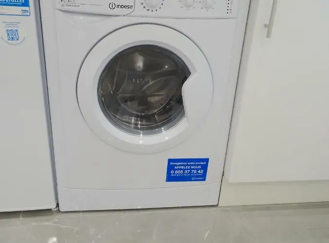 أميزينغ استوديو نيير بليس غامبيتا باريس